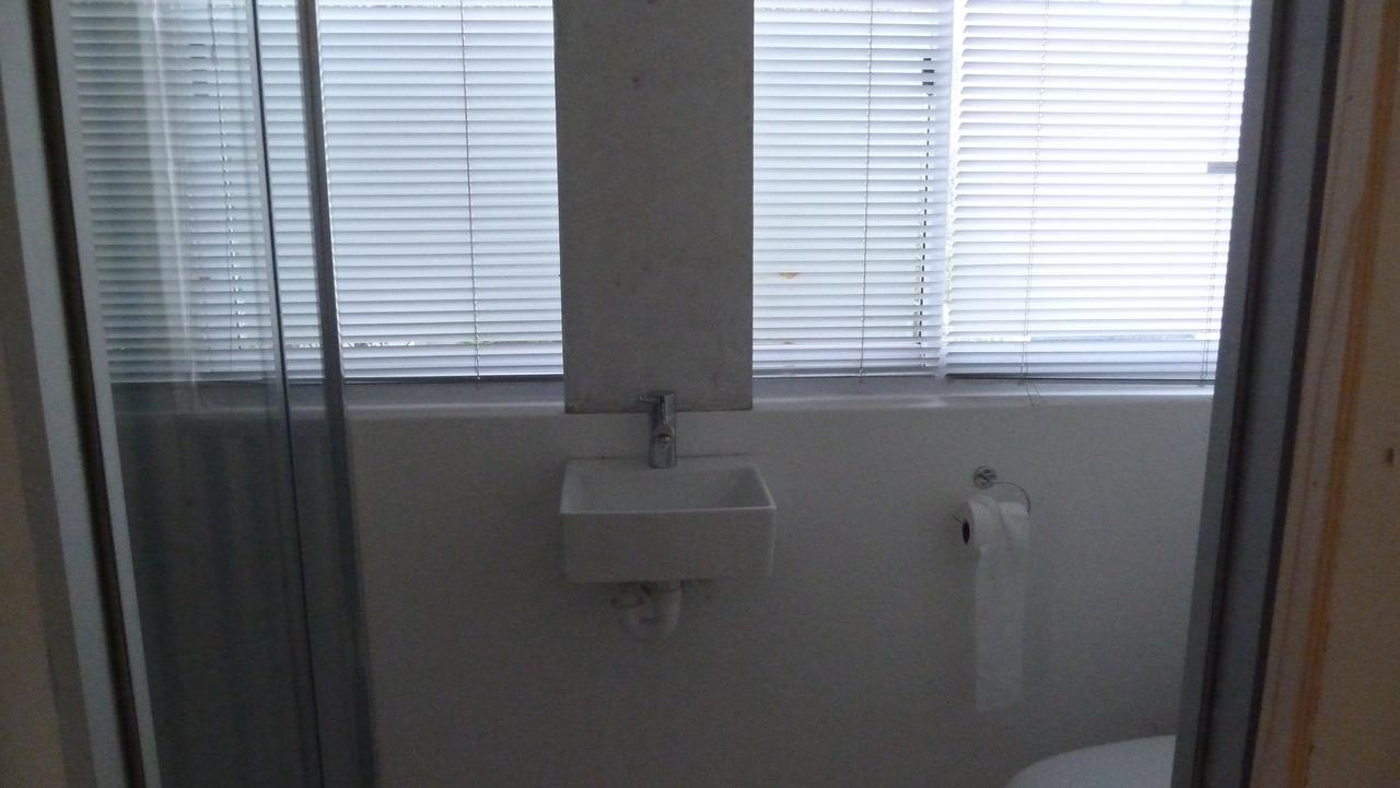 4 On Highworth And Apartment Cape Town